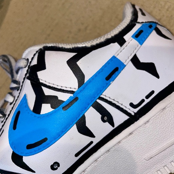 Custom Air Force Ones (Women's 9.5 / Mens 8 !!) - Picture 6 of 10